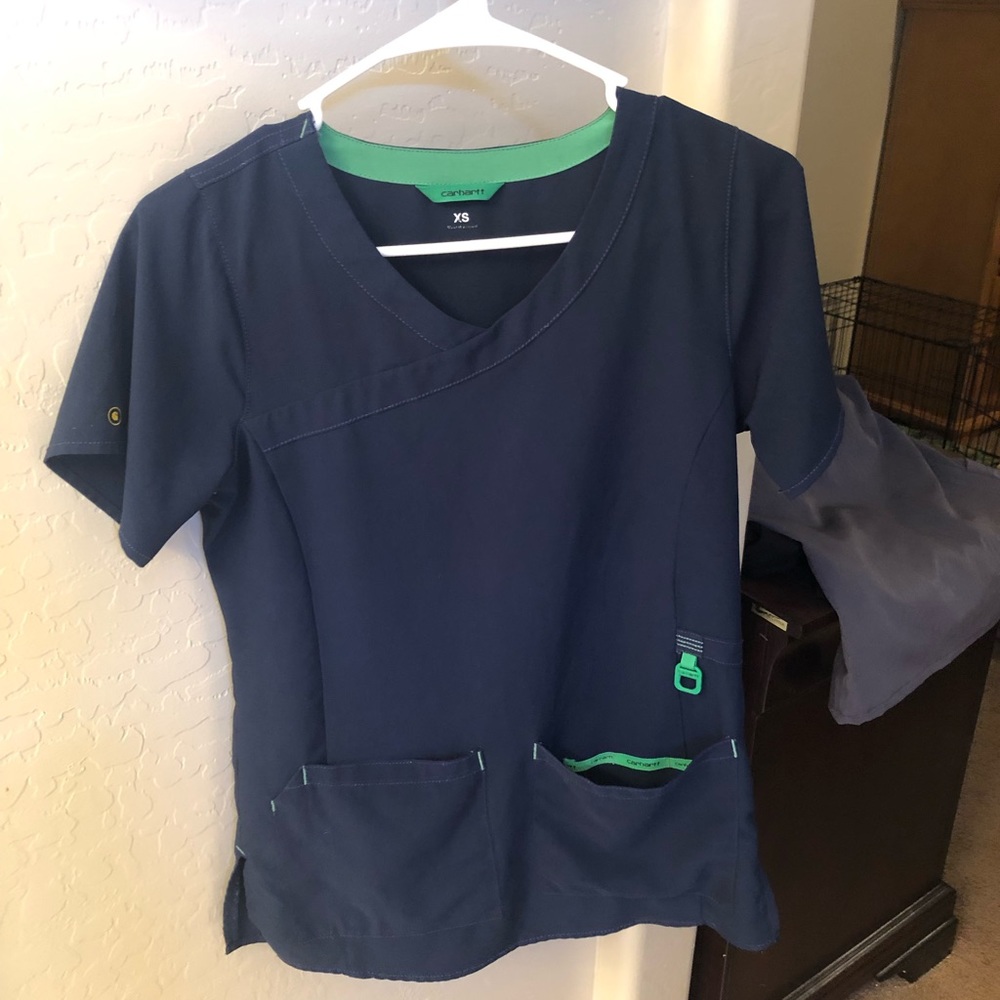 Scrub top